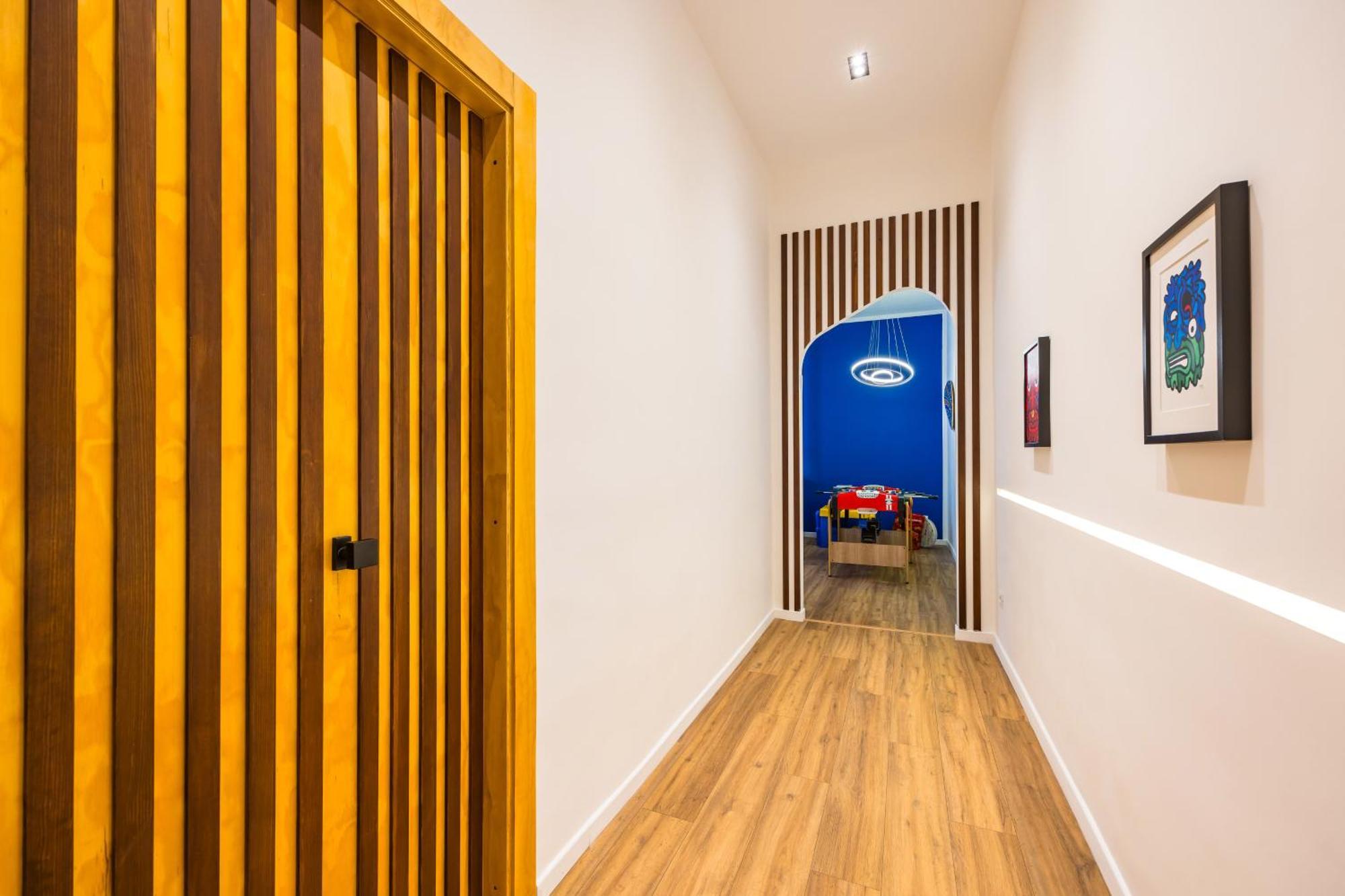 The Place Apartment *